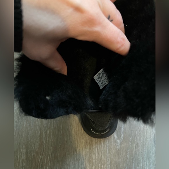 NWOT Koolaburra by UGG Boots, Black, size 6 - Picture 7 of 15